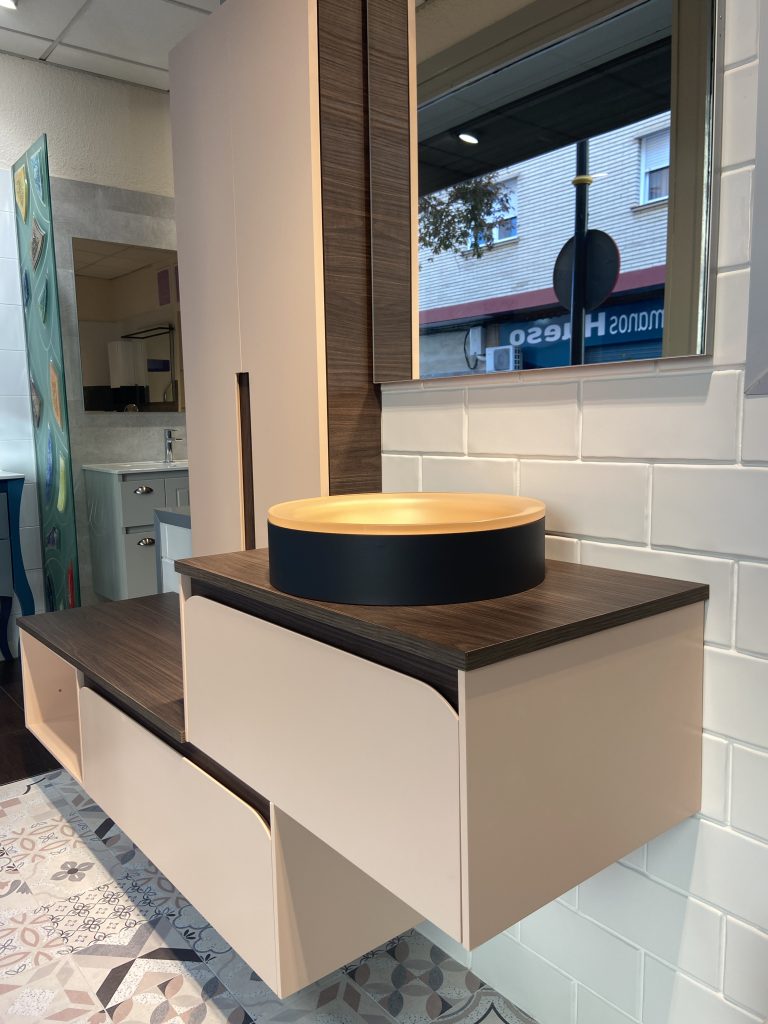 marcos reforma y decoración de baños en Zaragoza
